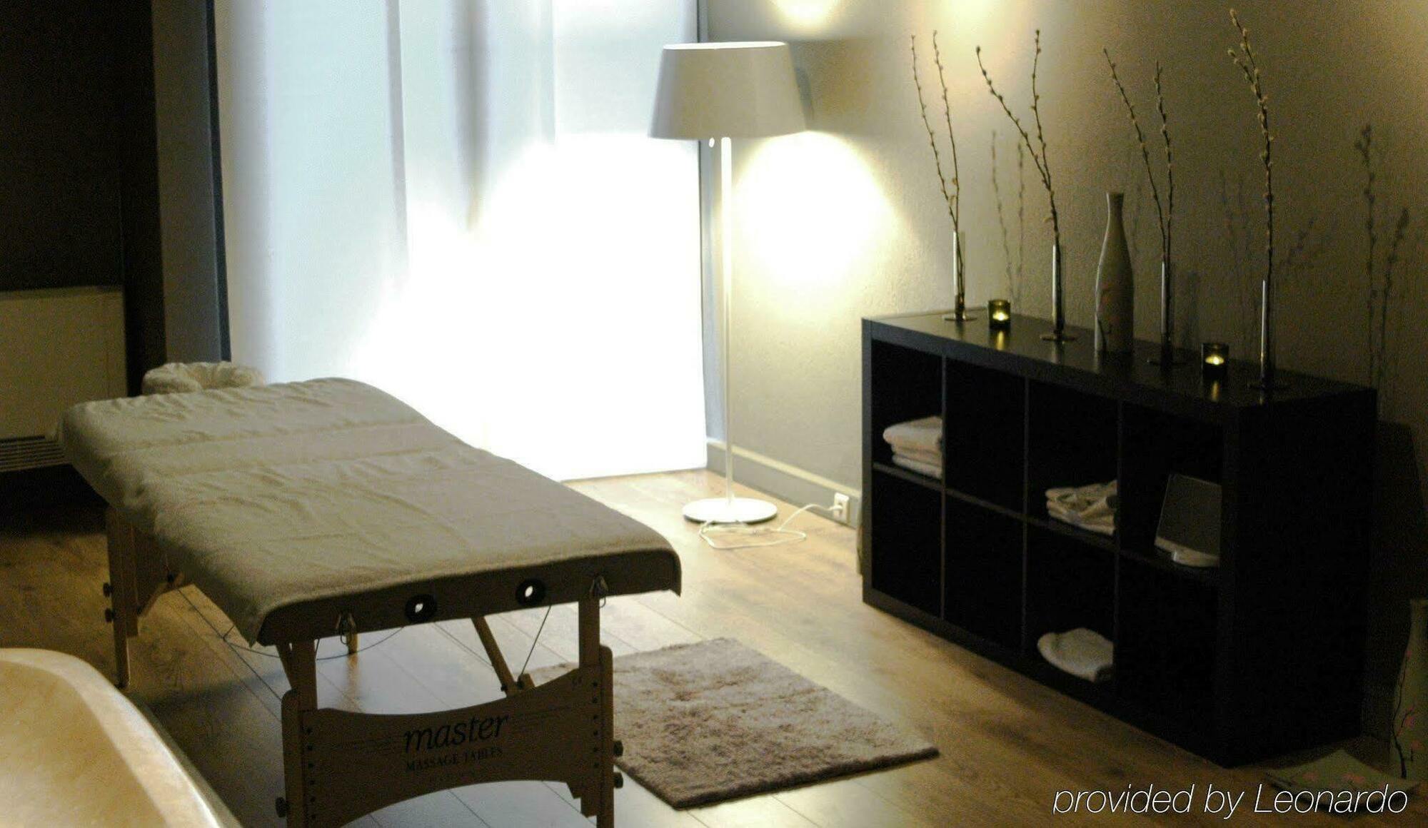 Hampton'S Hotel Namur Wépion Екстериор снимка